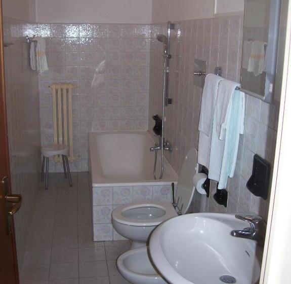 Отель Valle Intelvi