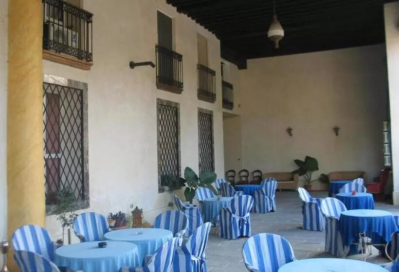 Hotelli Villa Carrer
