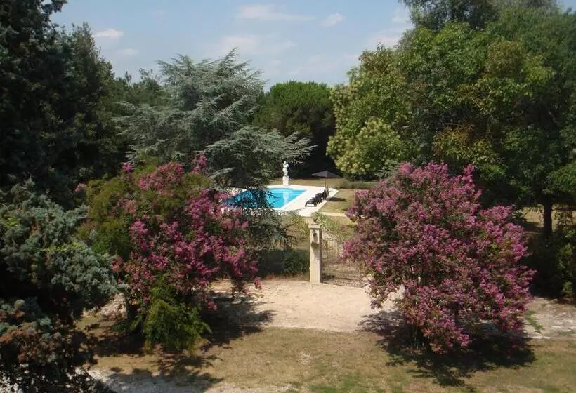 Hotelli Villa Carrer