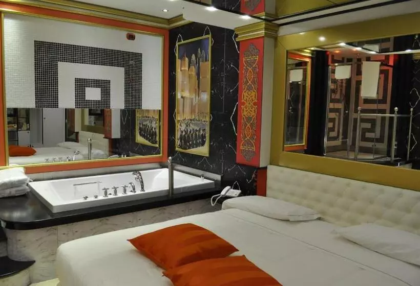 Motel 2