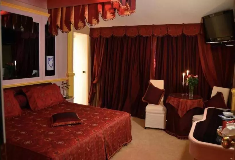 Motel 2