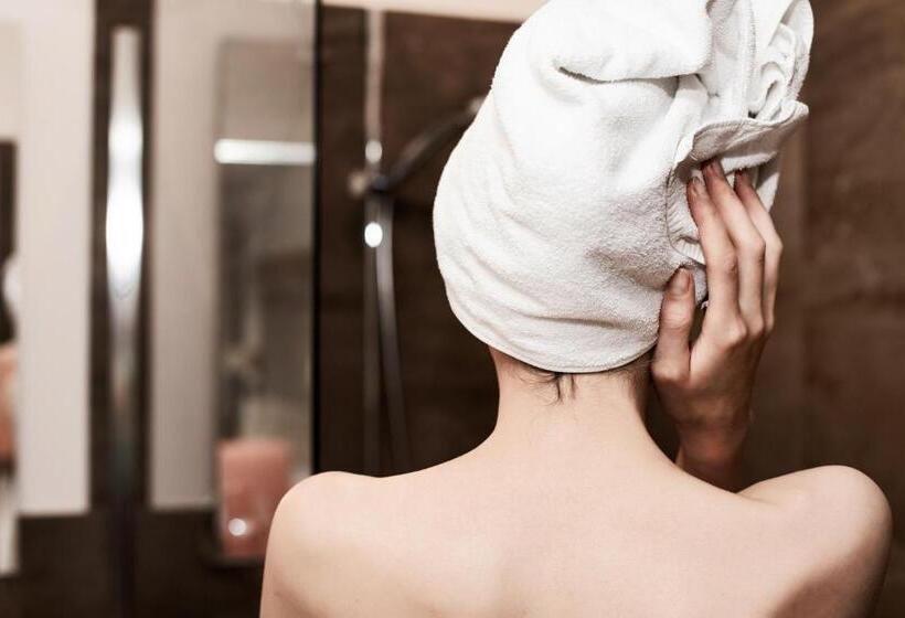 Panorama Hotel Flora