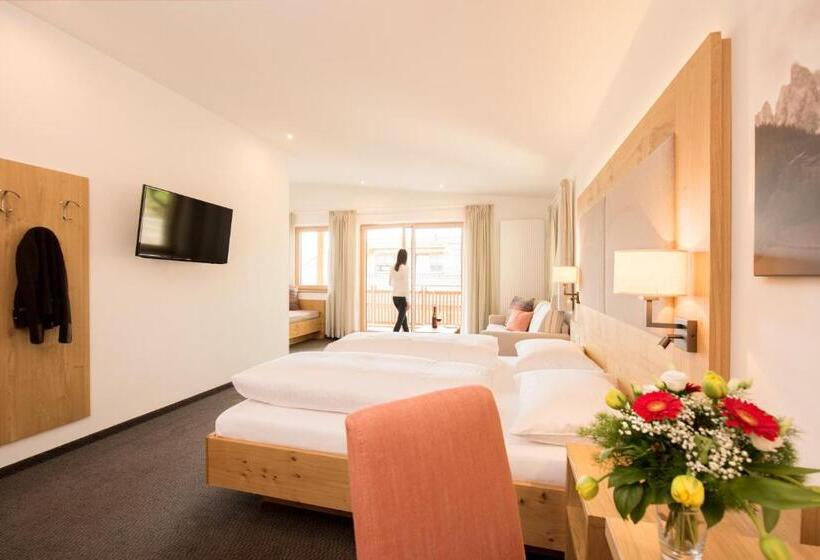 Panorama Hotel Flora