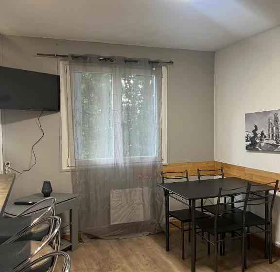 Appart Hôtel Prestigehost