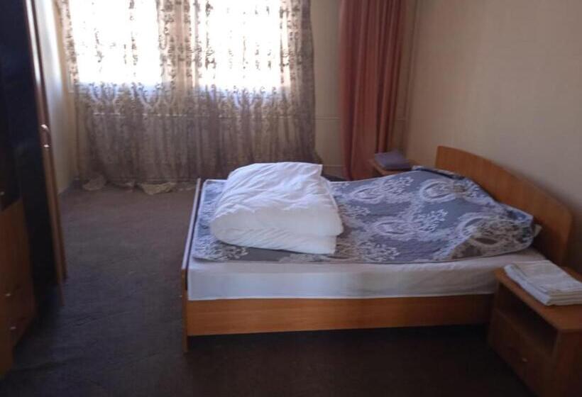 تختخواب و صبحانه гостиничный ресторанный комплекс эдельвеис