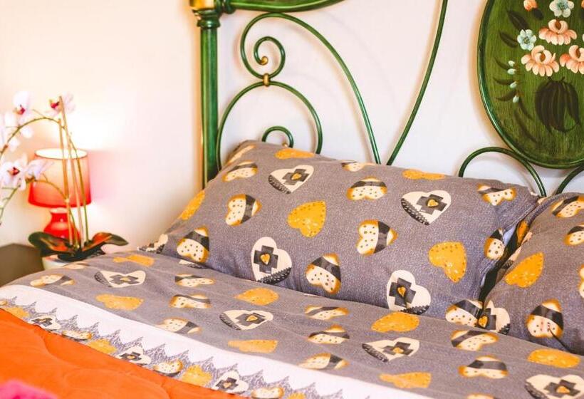 مبيت وإفطار Sassari Le Mura Antiche Rooms