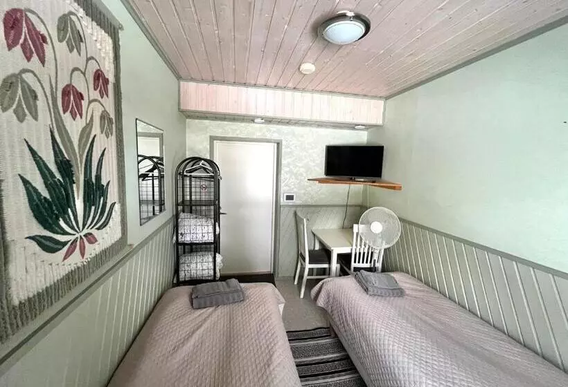 Aamiaismajoitus (B&B) Sova Guesthouse