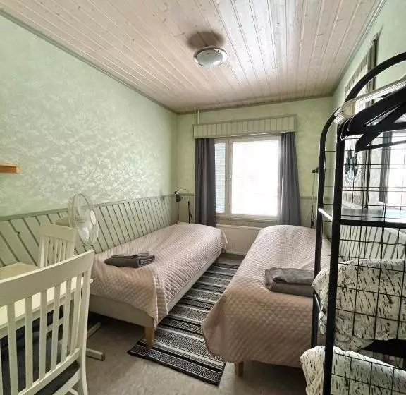 Aamiaismajoitus (B&B) Sova Guesthouse