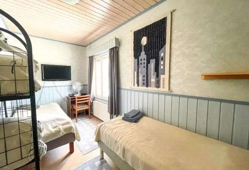 Aamiaismajoitus (B&B) Sova Guesthouse