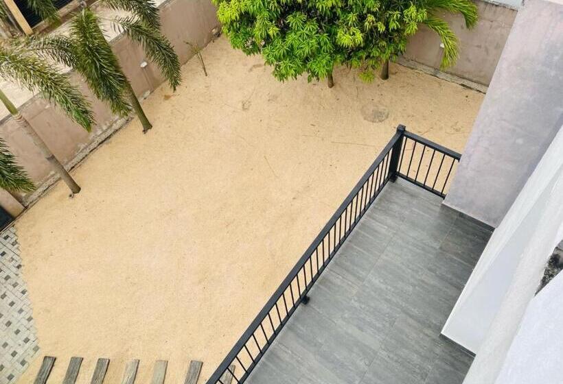 مبيت وإفطار The Glory Villa Transit