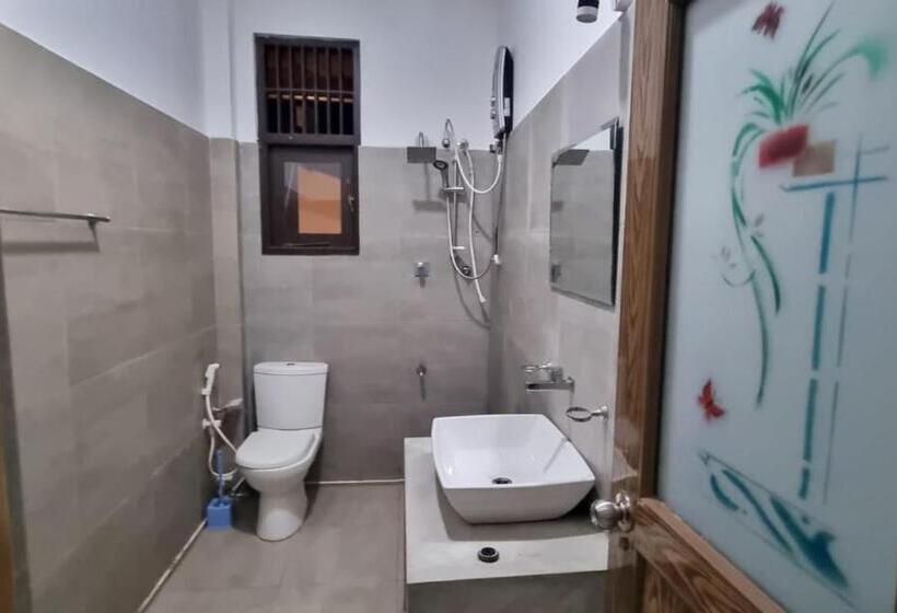 مبيت وإفطار The Glory Villa Transit