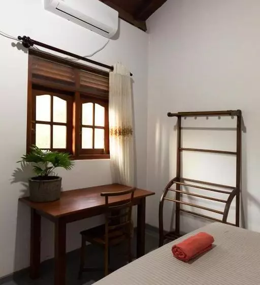 ベッドアンドブレックファースト The Sanctuary Villa   Ayurveda Yoga Retreat