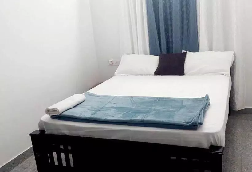 Hotelli Whitefort Family Rooms With Balcony Serviced Villa