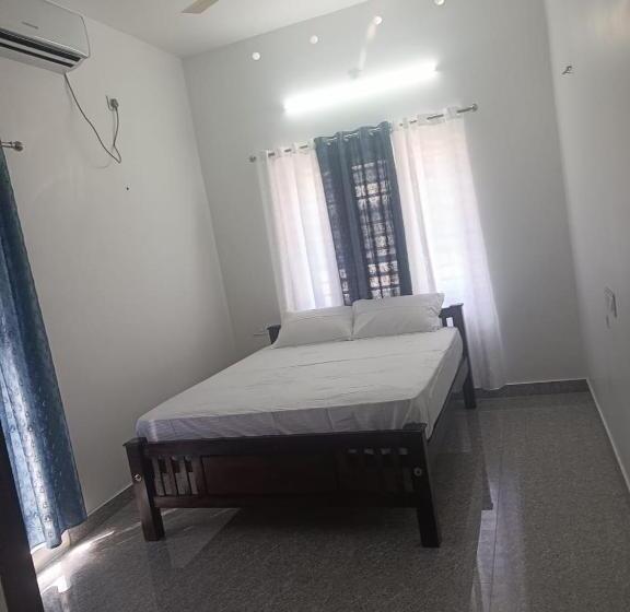 Hotel Whitefort Family Rooms With Balcony Serviced Villa