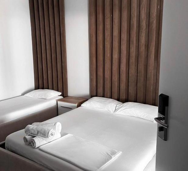 هتل Aromë Natyre By Alarafarm