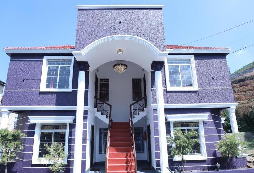 בית מלון כפרי Cold Cloud