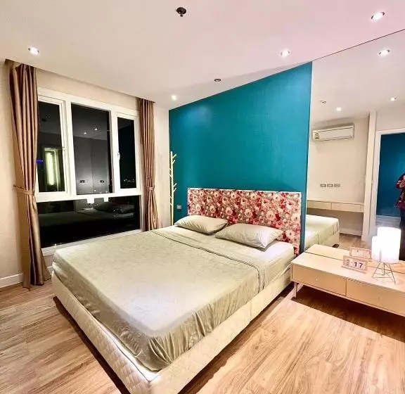 Hotelli Grande Caribbean Pattaya