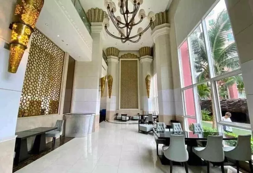 Hotelli Grande Caribbean Pattaya