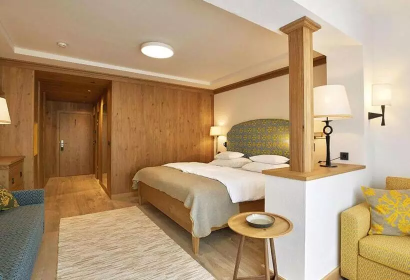 ホテル Hochschober