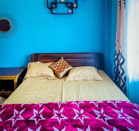 Hotel Mirik Homestay