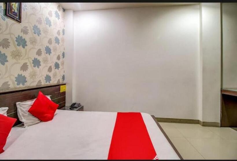 Hotel Neelkanth , Bhopal