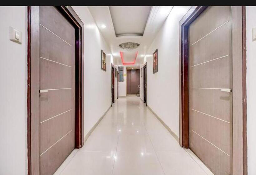 Hotel Neelkanth , Bhopal