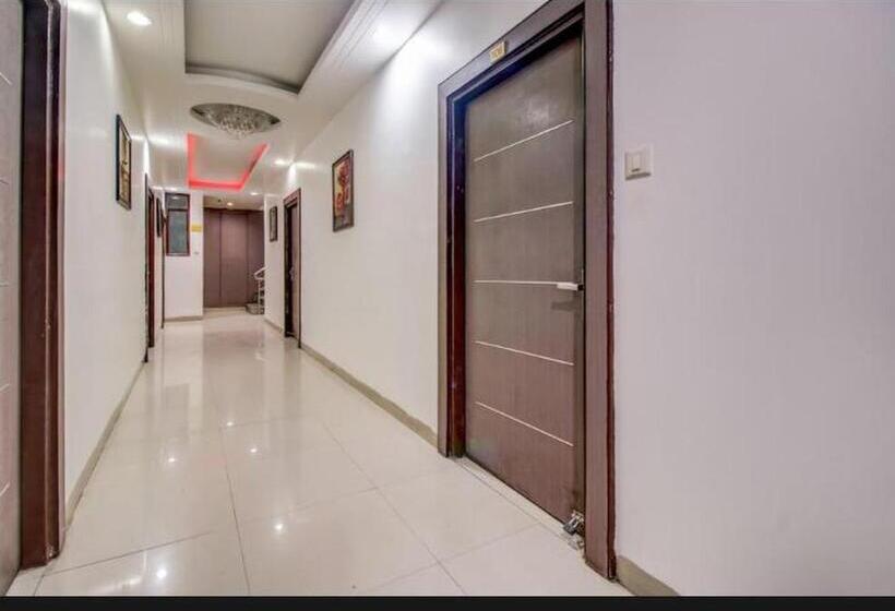 Hotel Neelkanth , Bhopal