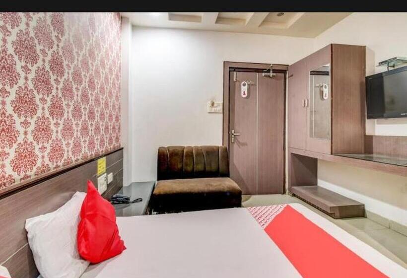 Hotel Neelkanth , Bhopal