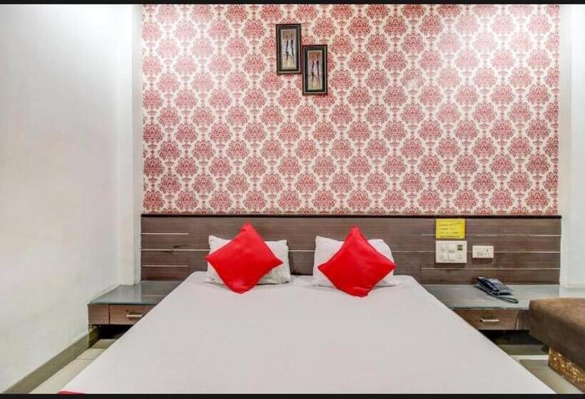 Hotel Neelkanth , Bhopal