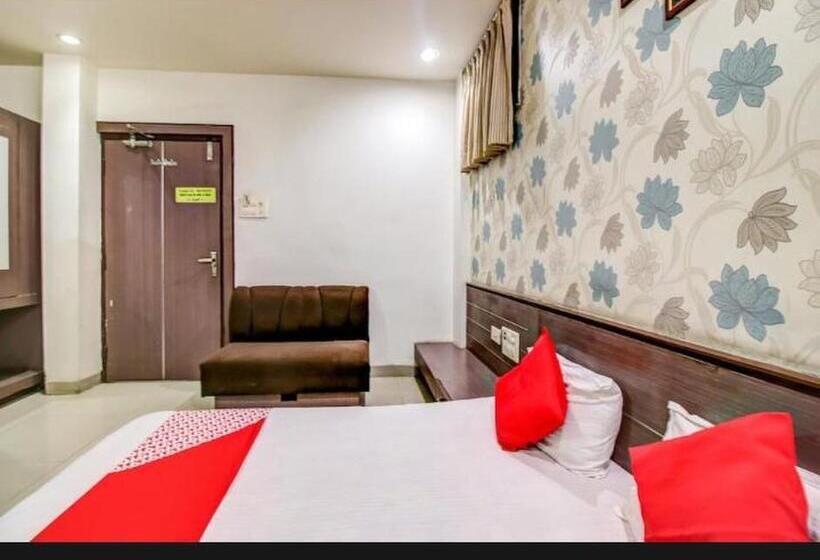 Hotel Neelkanth , Bhopal