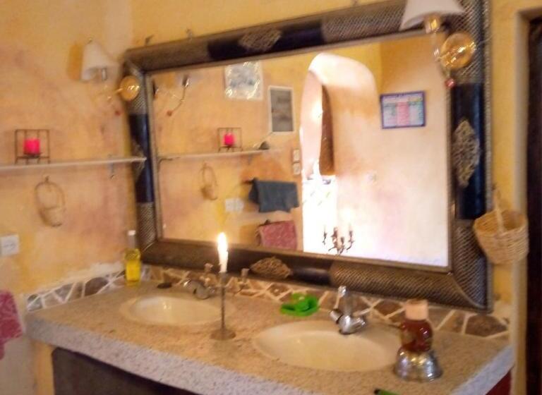 بنسيون Dar Adiafa Dar Asalam