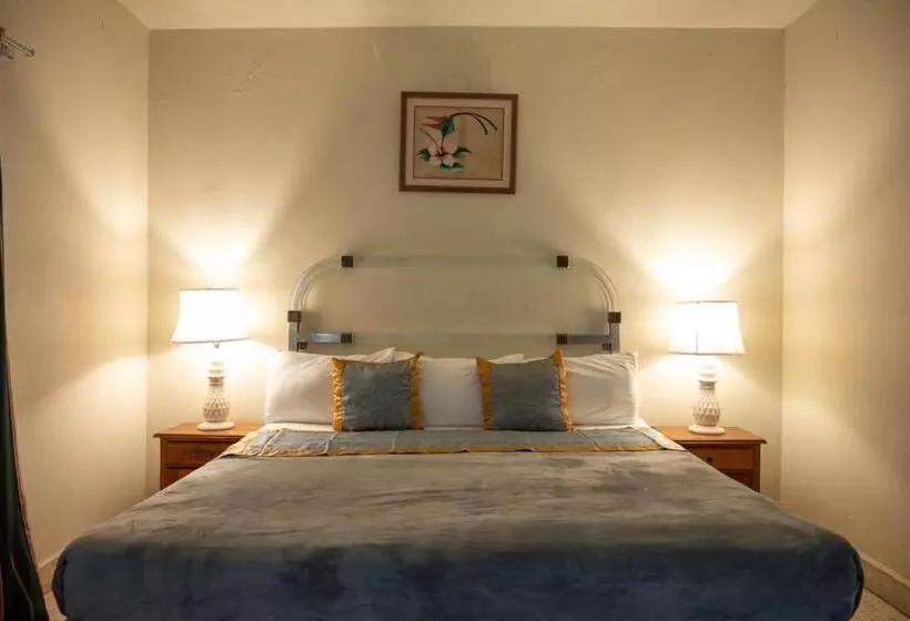 پانسیون Ocean View King Room At Sahara