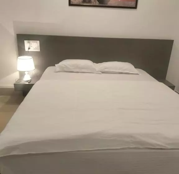 Majatalo Yummly Land Guest House