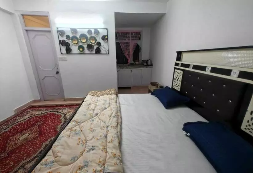Vibe Hostel