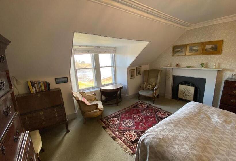 Bed and Breakfast Glenaros Lodge