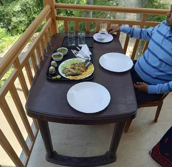 Great Himalayan Nature View Resort