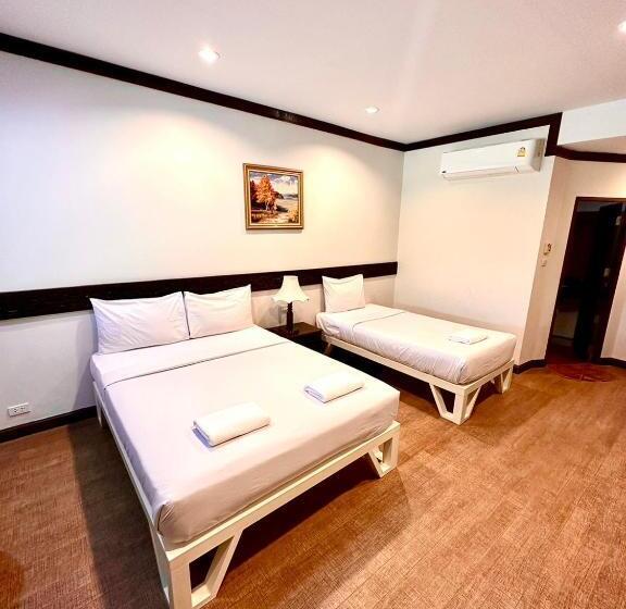 هتل บ้านสวนรีสอร์ท นครสวรรค์