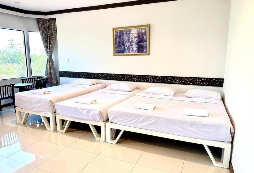 هتل บ้านสวนรีสอร์ท นครสวรรค์