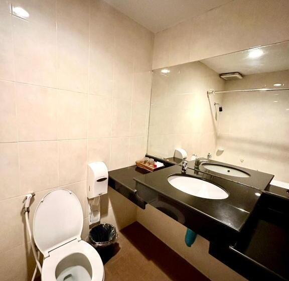 هتل บ้านสวนรีสอร์ท นครสวรรค์