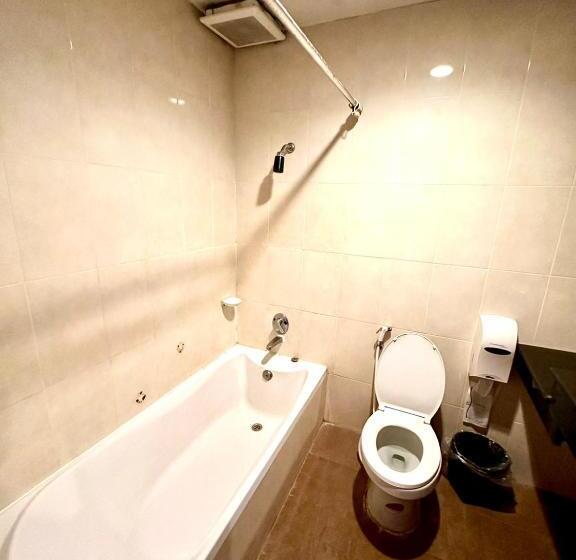 هتل บ้านสวนรีสอร์ท นครสวรรค์