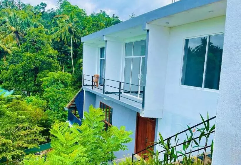Hotelli Hanthana Sk Paradise