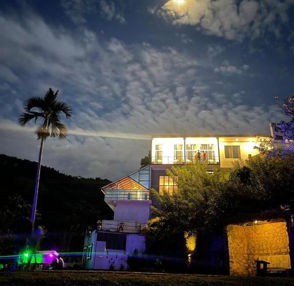 Hotel Hanthana Sk Paradise