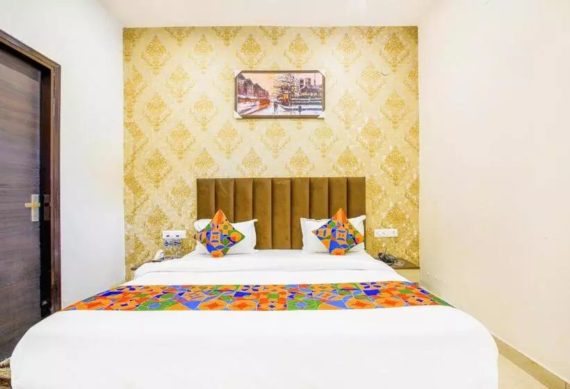 Fabhotel Royal Regency I