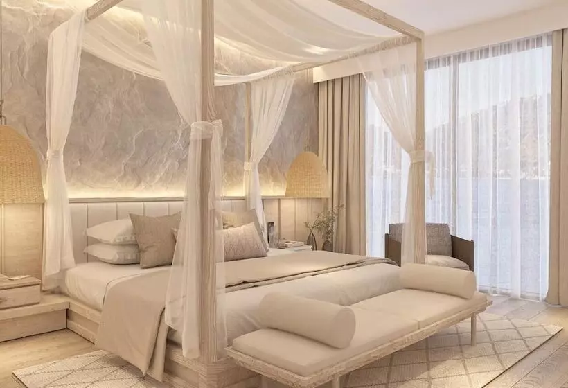 Hotelli Ruins Luxury Resort