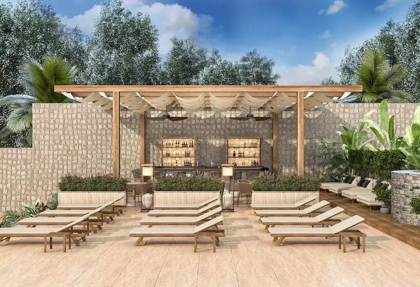 Hotelli Ruins Luxury Resort