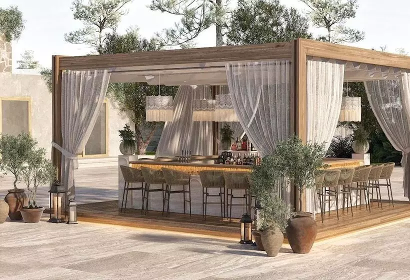 Hotelli Ruins Luxury Resort