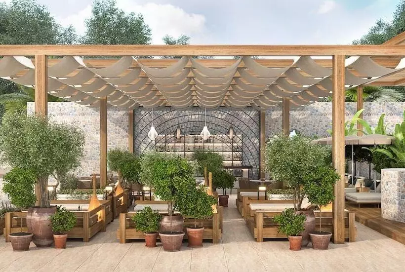 Hotelli Ruins Luxury Resort