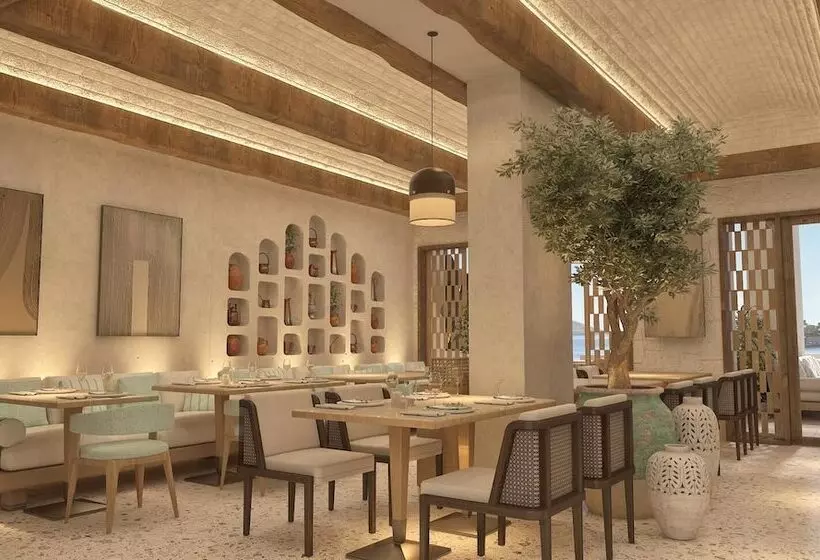 Hotelli Ruins Luxury Resort