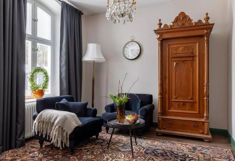 Hotelli White Brig Guesthouse