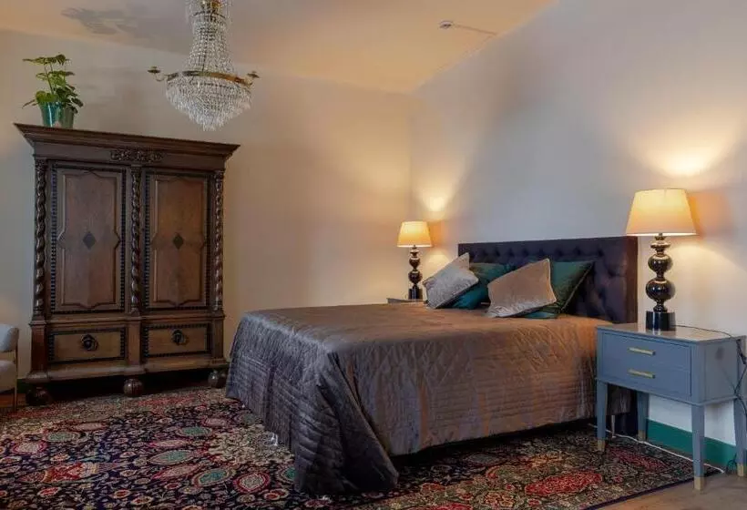 Hotelli White Brig Guesthouse